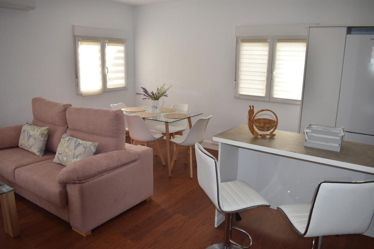 Apartamentos R66 Caceres Exterior photo