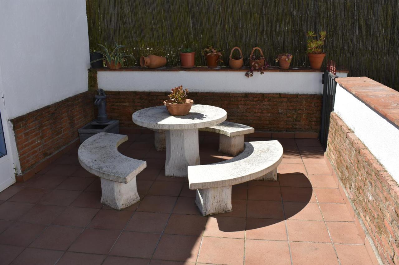 Apartamentos R66 Caceres Exterior photo